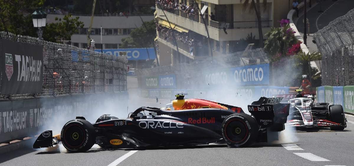 Checo Pérez con Red Bull en 2024 