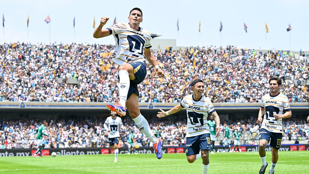 Pumas goleó a León en la J1