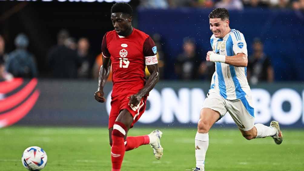 Salió lastimado ante Argentina