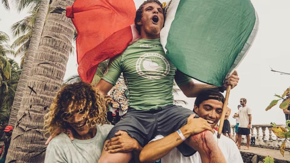 Alan Cleland representará a México en surf