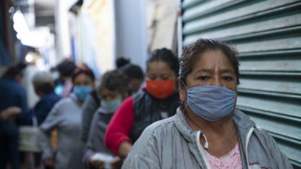 Hasta el momento el uso obligatorio se cubrebocas no se ha extendido a la sociedad. 