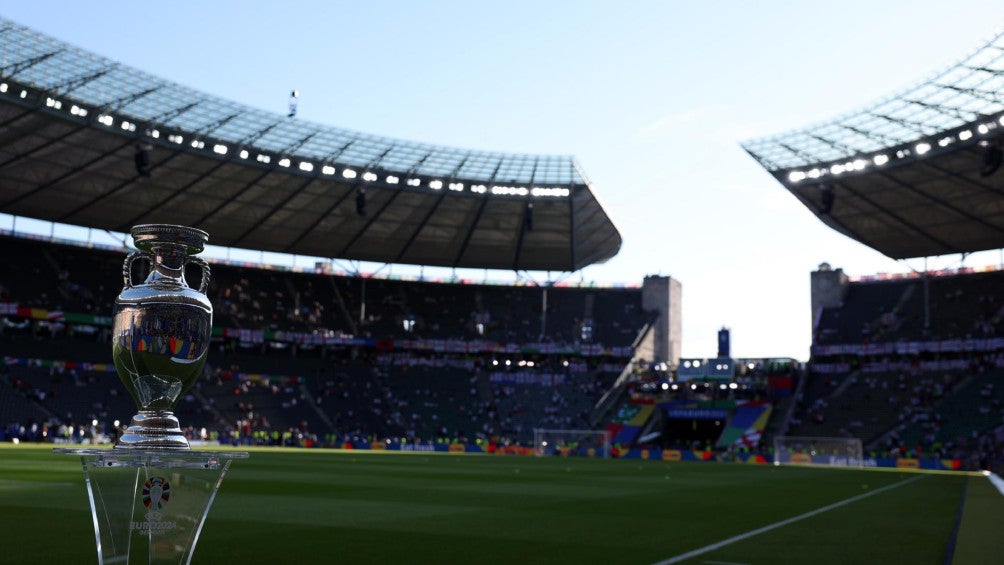 Trofeo actual de la Eurocopa