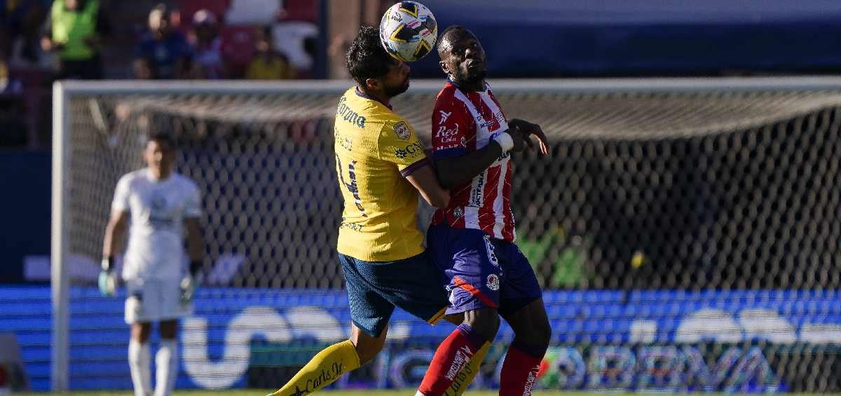 Néstor Araujo en el Apertura 2024