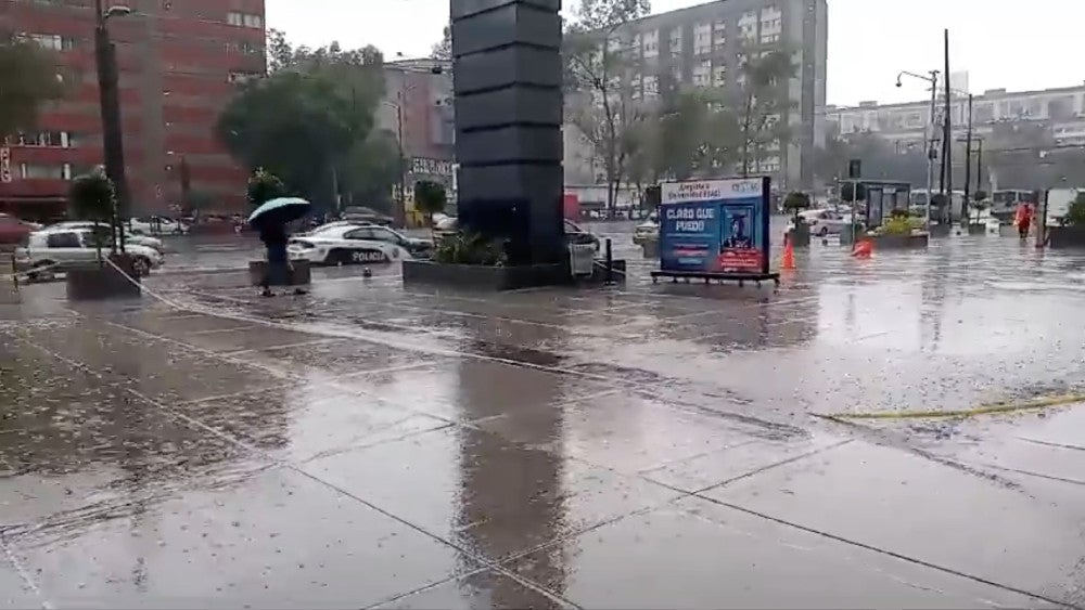 Las fuertes lluvias se dejaron sentir en la Ciudad de México.