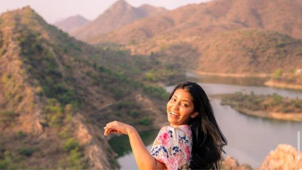 Influencerka Anvi Kamdar umiera po nakręceniu wodospadu i wpadnięciu w pustkę