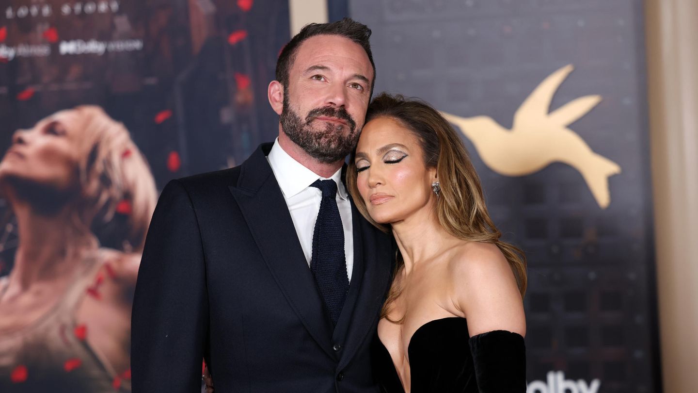 Jennifer Lopez y Ben Affleck están buscando revivir su amor fuera de cámaras