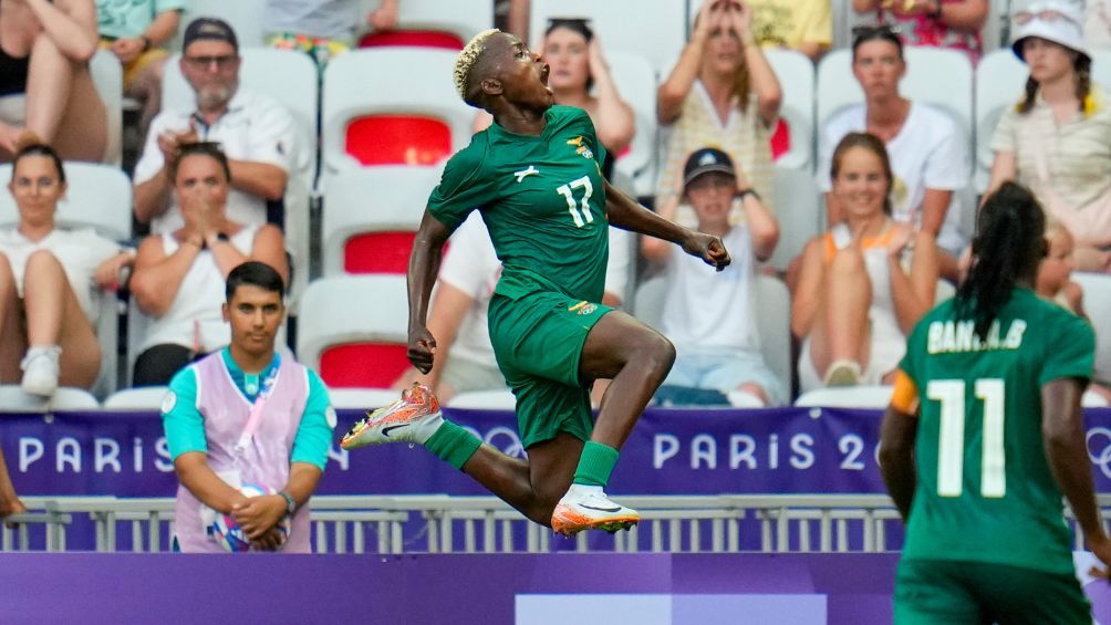 Zambia festeja uno de sus goles