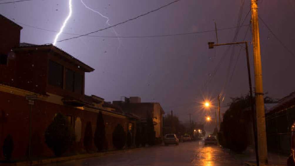 Algunas lluvias pueden estar acompañadas de descargas eléctricas y granizo. 