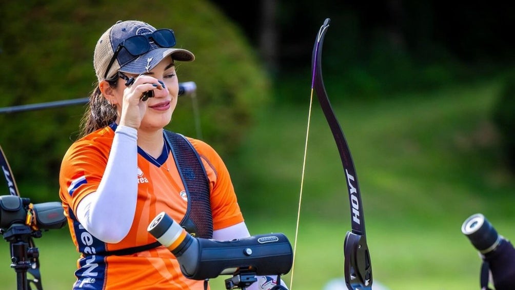 'No era penal': La 'burla' que recibió la arquera mexicana-neerlandesa 