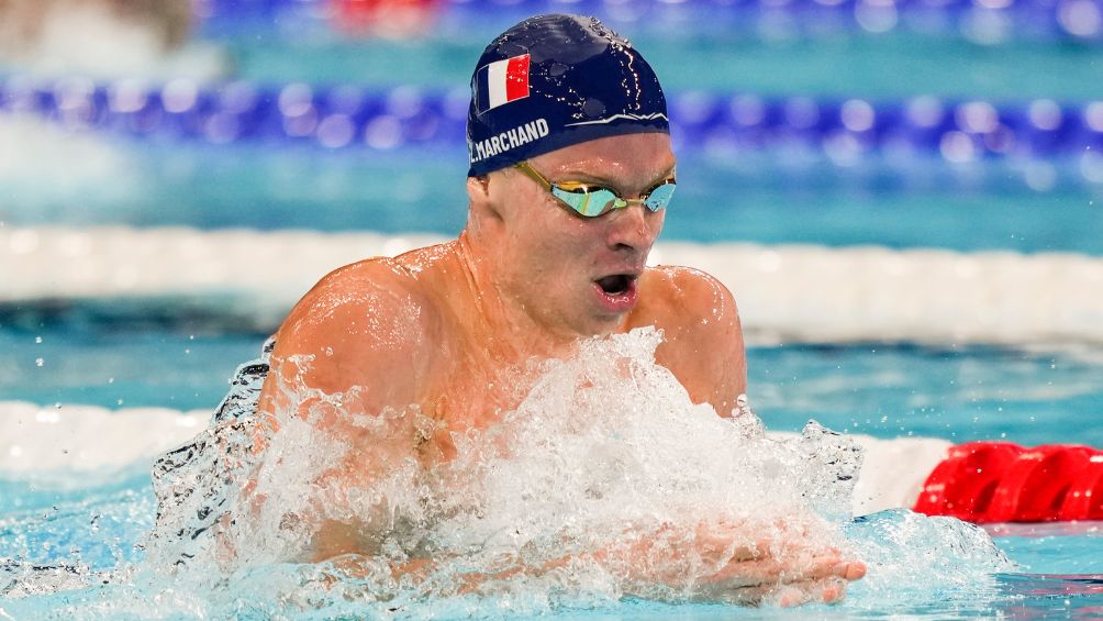 Leon Marchand batió un récord de Michael Phelps