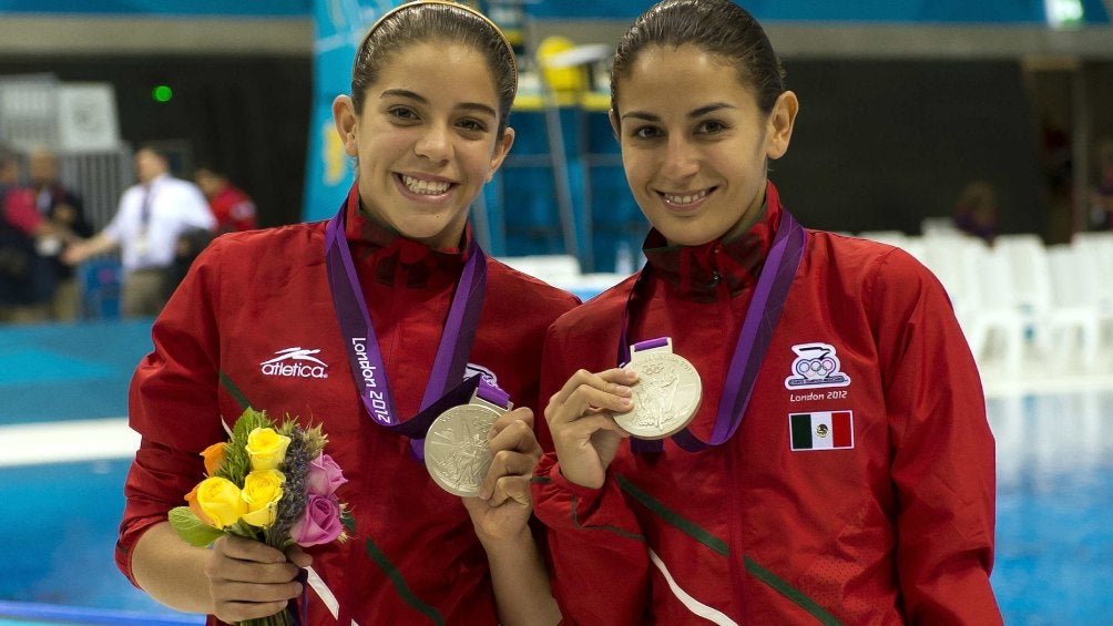 Alejandra Orozco y Paola Espinoza son dobles medallistas