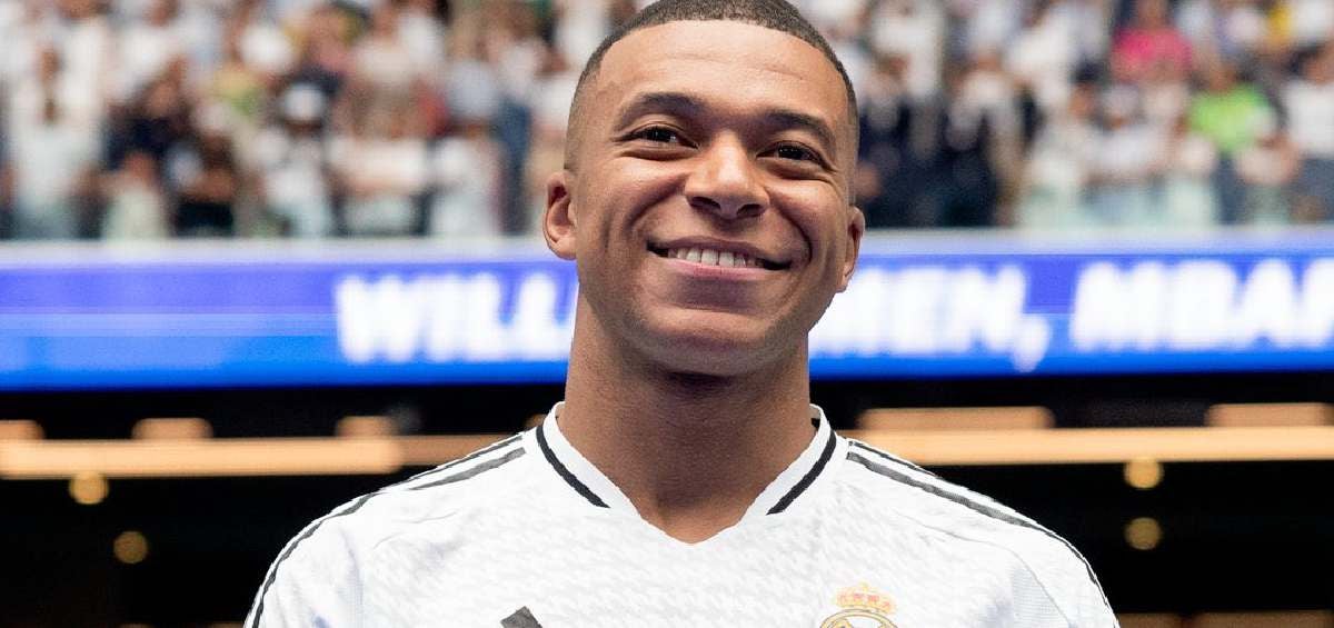 Mbappé sigue de vacaciones 