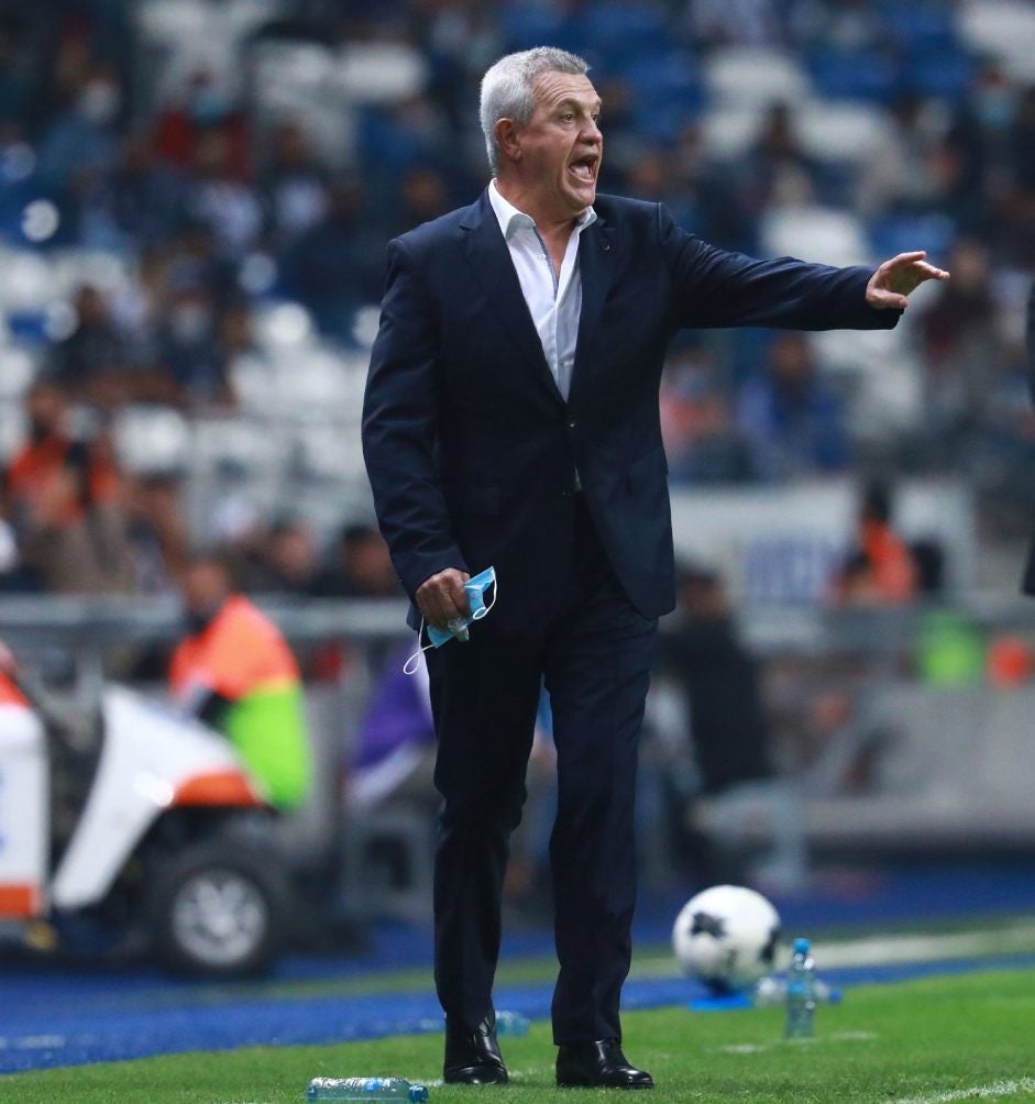 Aguirre fue elogiado por el entrenador italiano