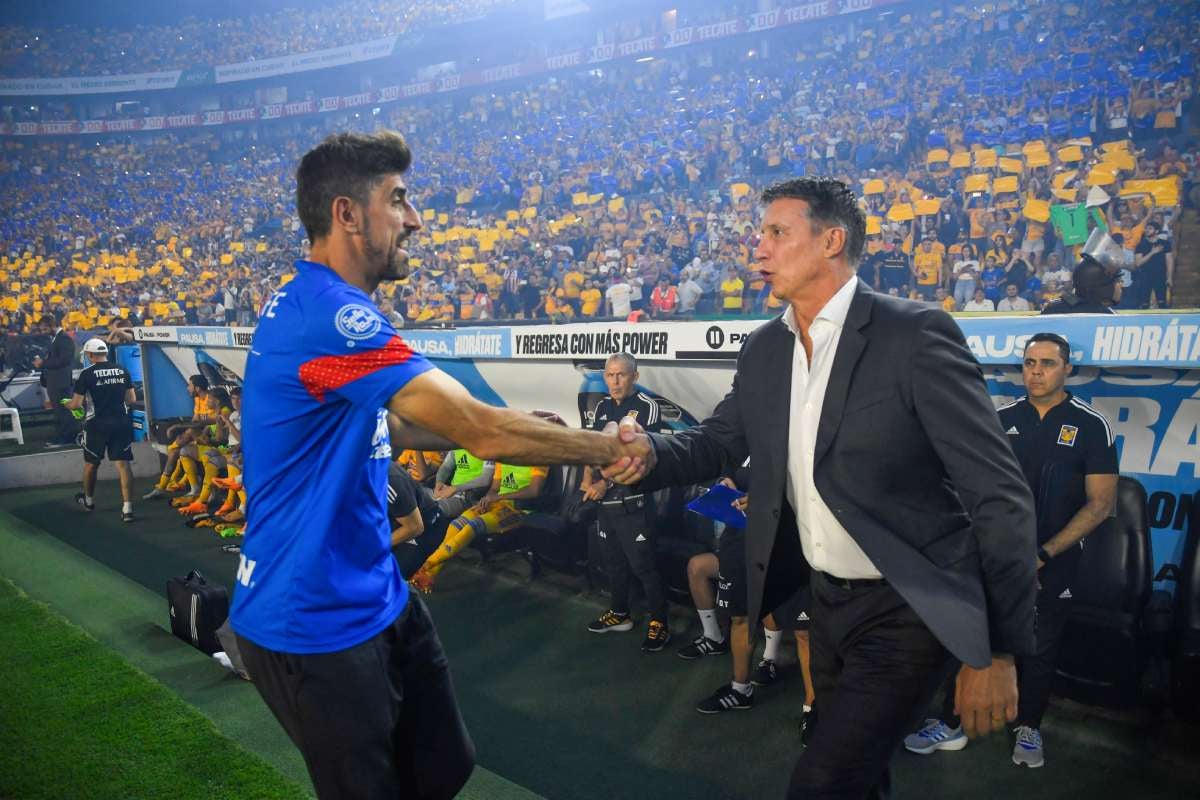 Paunovic y Siboldi coincidieron en la Final del Clausura 2023