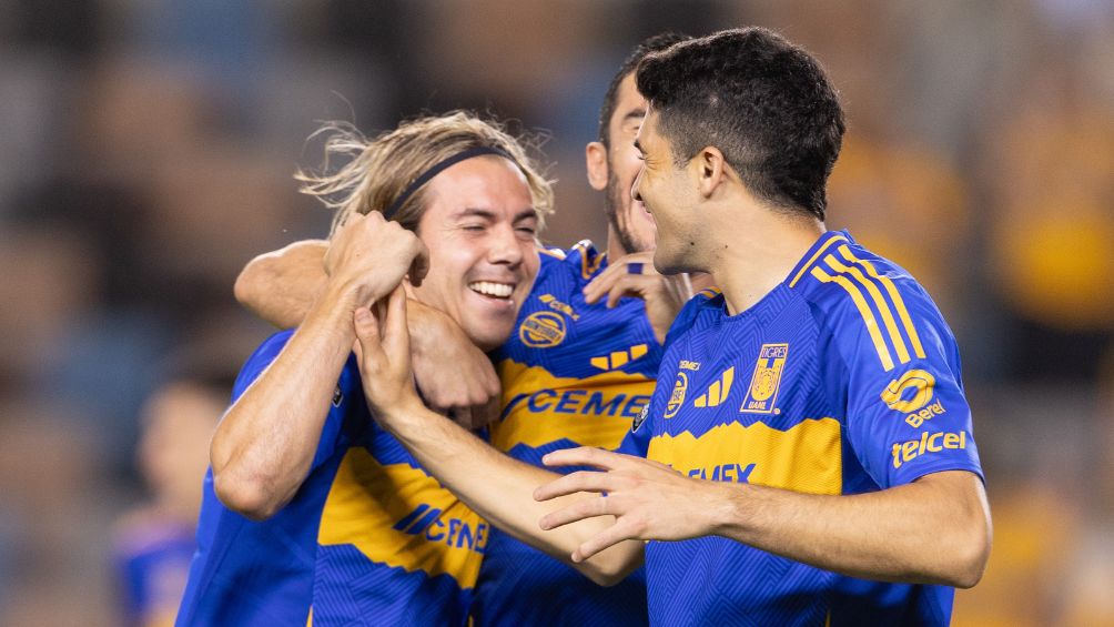 Tigres celebra la victoria ante Puebla