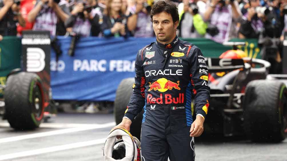 Red Bull mantendrá al mexicano