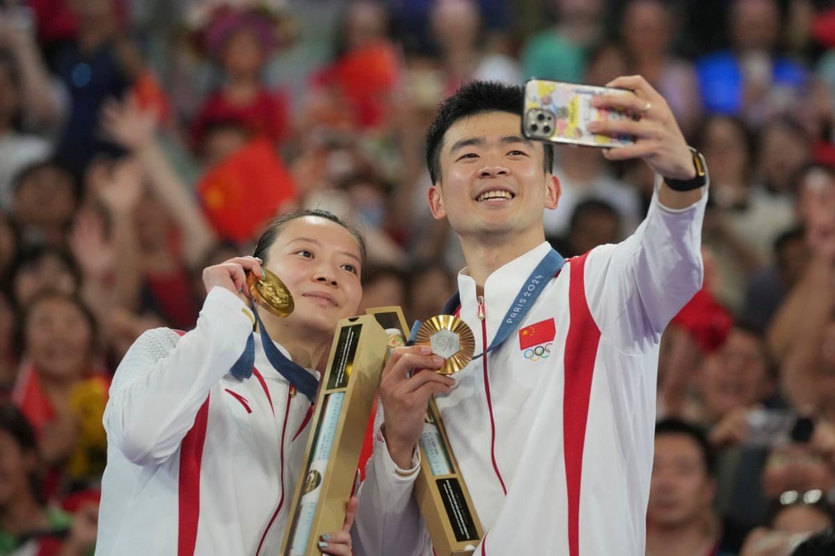 Zheng Siwei y Huang Yaqiong se llevaron el oro 