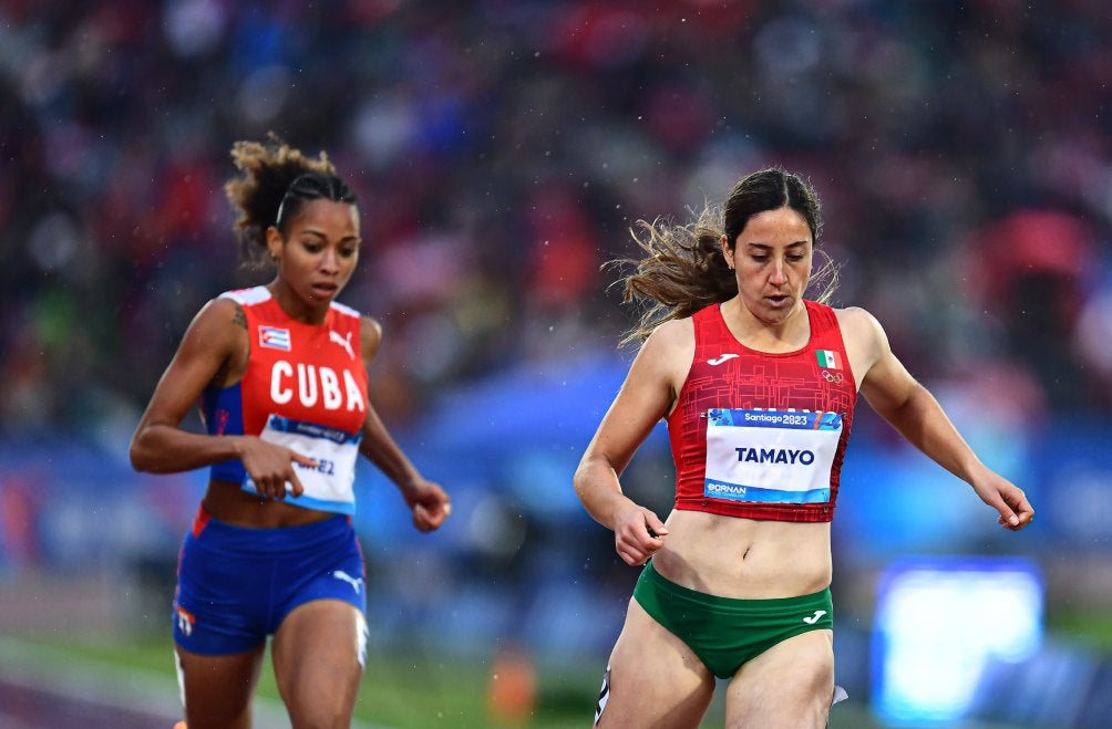 Cecilia Tamayo en competencia