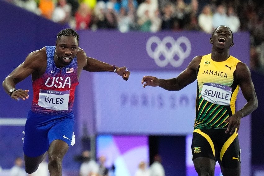 Noah Lyles ante Kishane Thompson en el cierre de los 100m planos