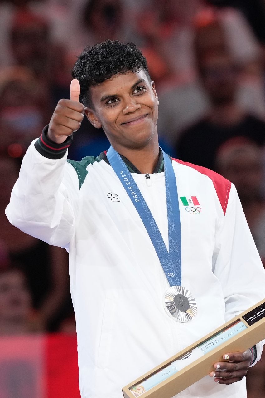 Prisca Awiti tras conseguir la medalla de plata en Judo