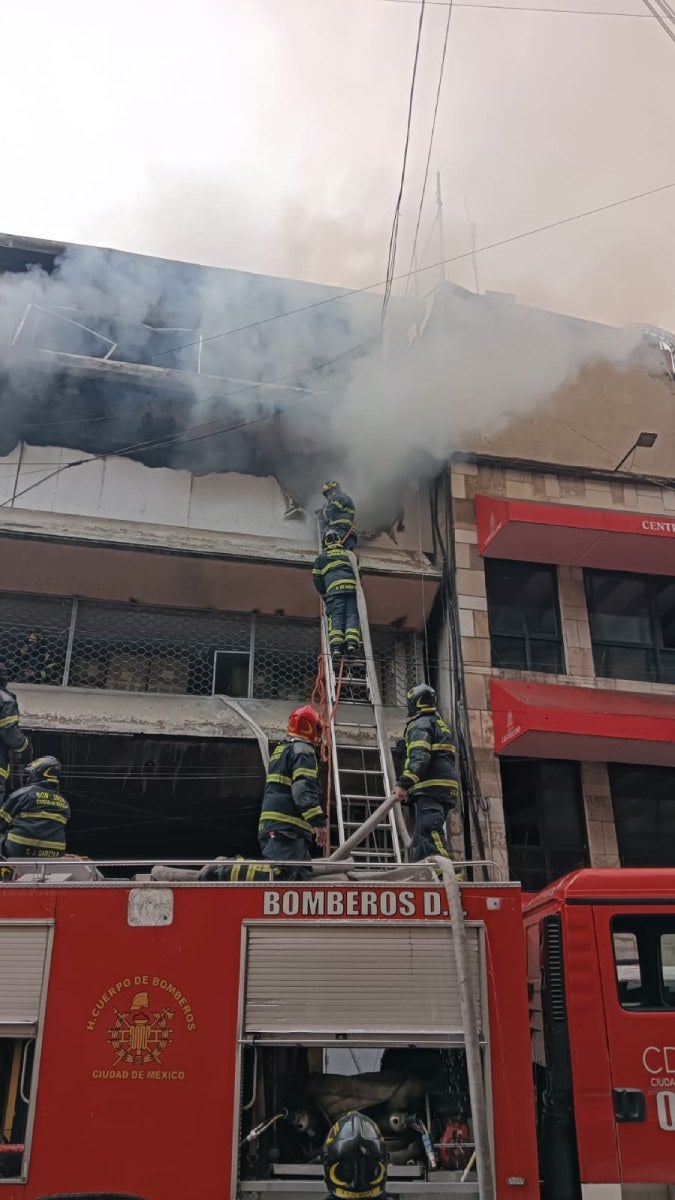 Hasta esta mañana fue que el fuego quedó controlado.