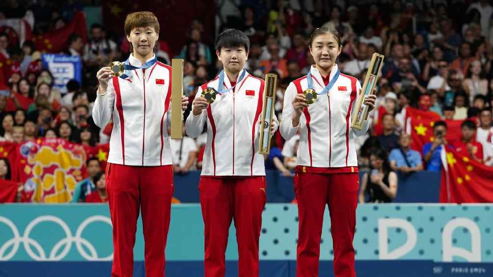 China lidera en medallas de oro