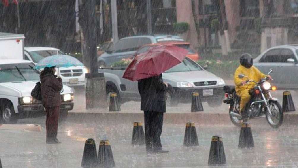 Se pide a la ciudadanía tomas sus precauciones por las lluvias. 