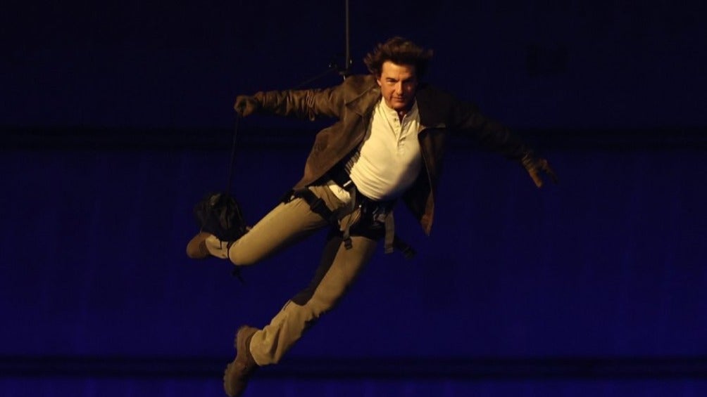 Tom Cruise no le tiene miedo a poner en peligro su vida al hacer acrobacias