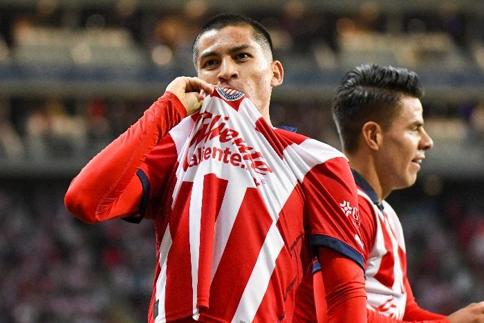 Brígido celebra un gol