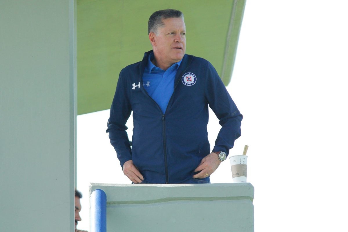 Peláez fue directivo de Cruz Azul, Chivas y América