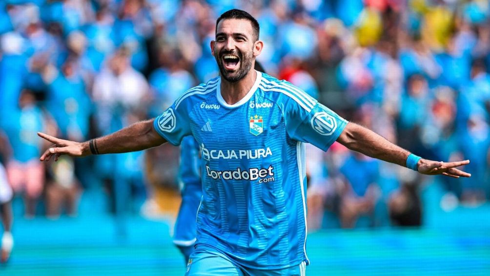 Cauteruccio lleva 31 goles en el Sporting Cristal