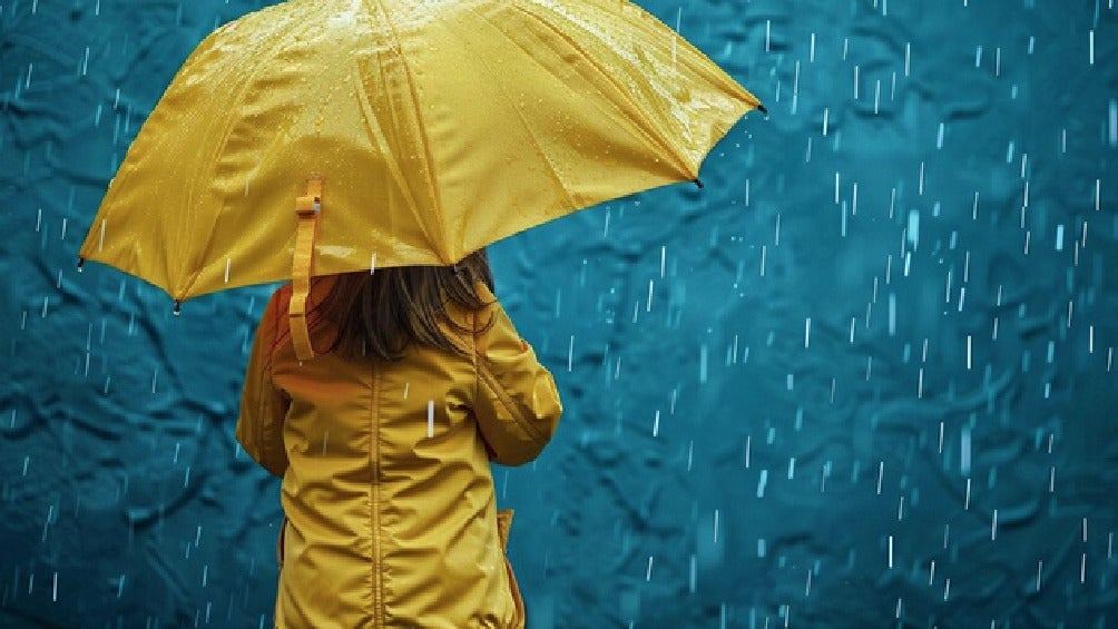 Un canal de baja presión también está provocando las precipitaciones pluviales.