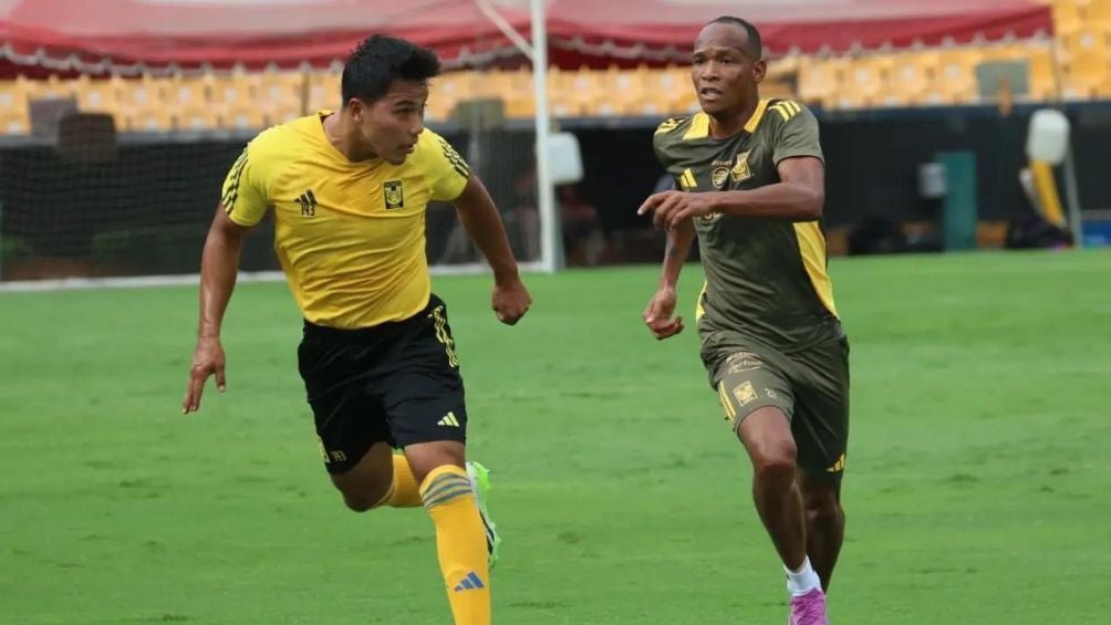 Quiñones en el juego amistoso ante las sub 23 de Tigres