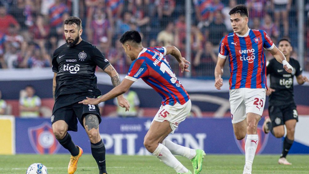 Cerro y Olimpia empataron al final del encuentro