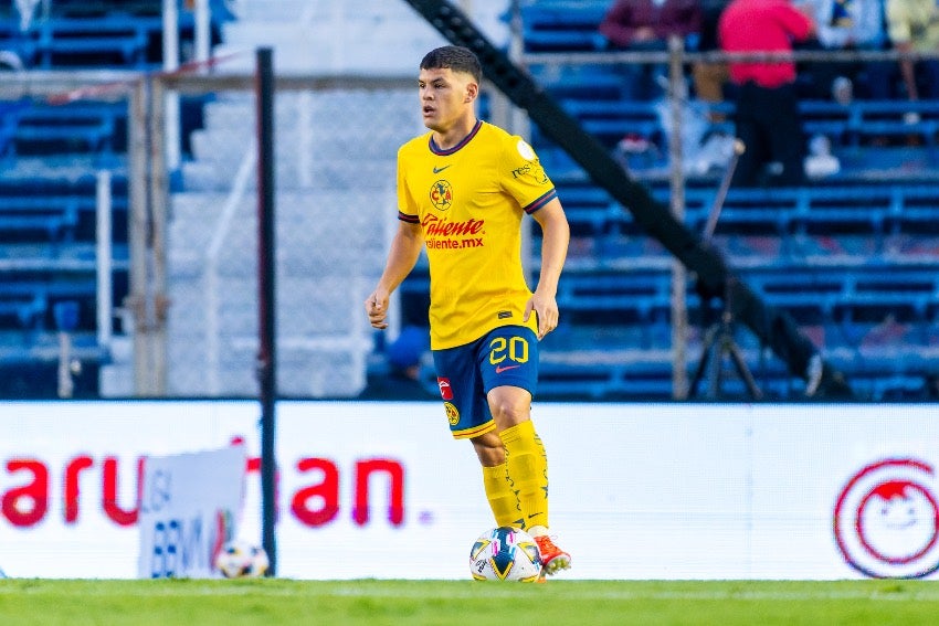 Richard Sánchez en un partido del América