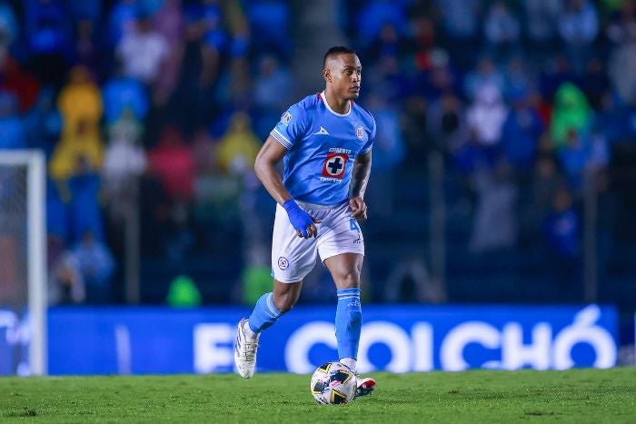 Willer Ditta, defensa de Cruz Azul