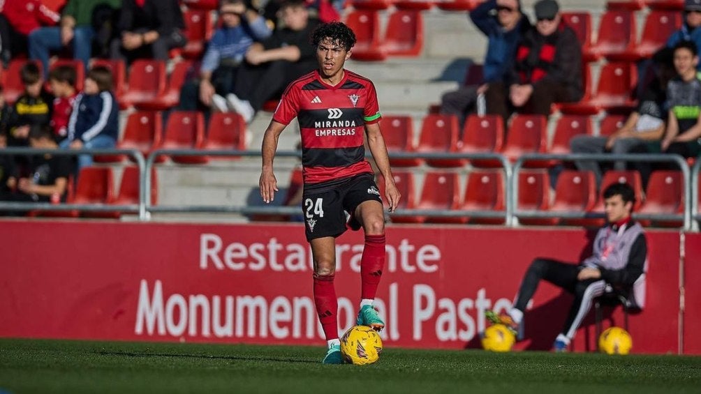 Jonathan Gómez con el Mirandés 