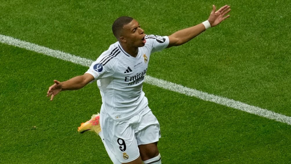 Así le va a los ‘9’ del Real Madrid en su debut en el Santiago Bernabéu