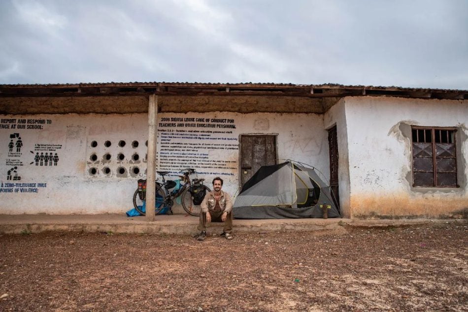 A su paso por África tomaba fotos de cada región que iba visitando.