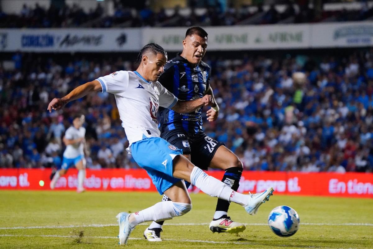 Los queretanos cayeron este viernes ante Cruz Azul