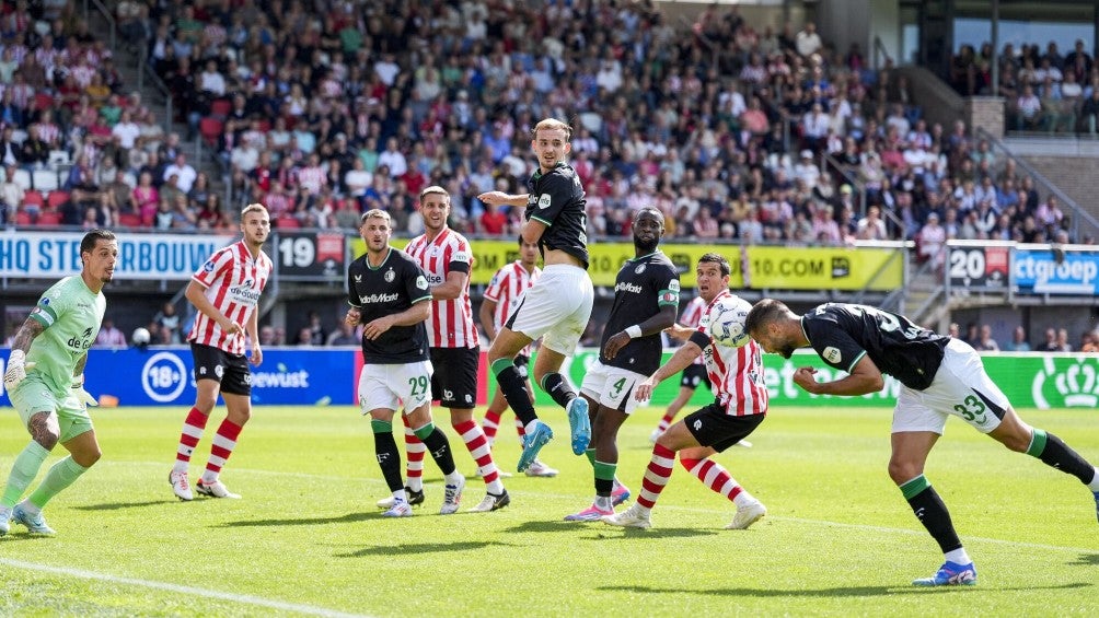 Sparta y Feyenoord empatan en el Derbi de Rotterdam