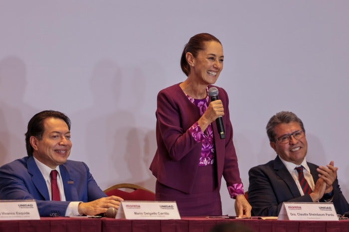 Sheinbaum felicitó a Ricardo Monreal por haber sido electo por unanimidad, coordinador parlamentario