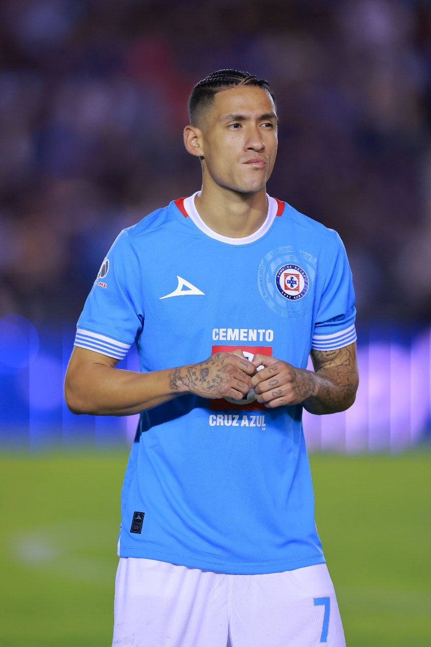 Uriel Antuna deja a Cruz Azul por Tigres