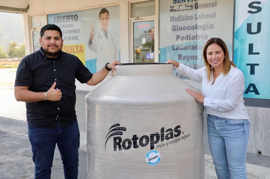 Tener un tinaco te ayuda a almacenar agua y no sufrir por cortes de agua