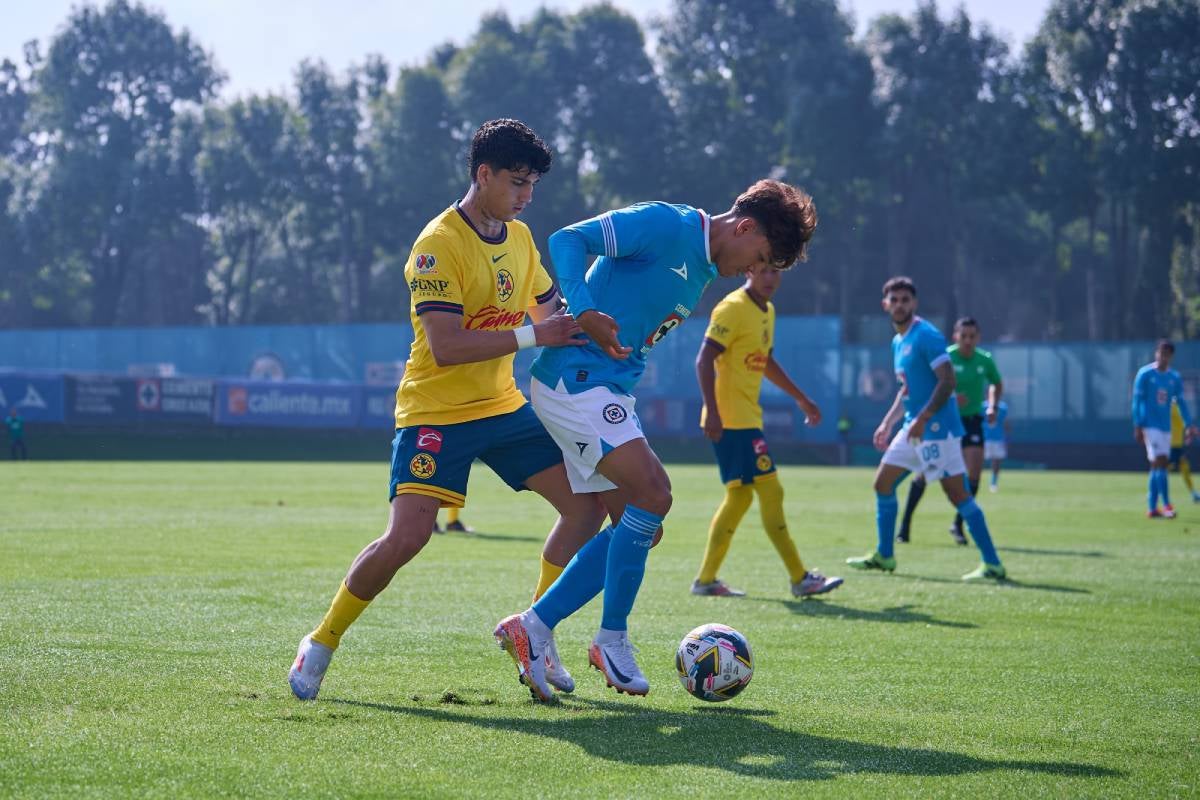 El defensa lateral volvió a sumar minutos