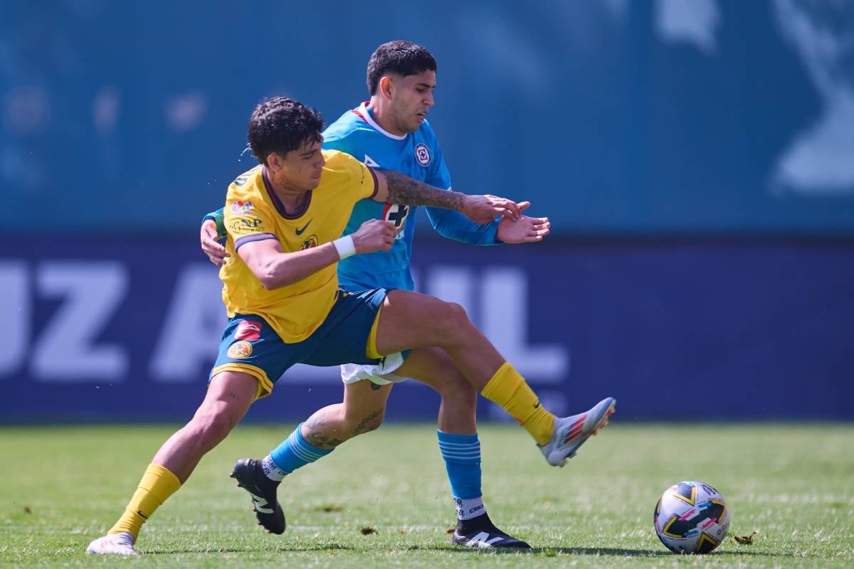 Kevin fue titular en el Clásico Joven Sub-23