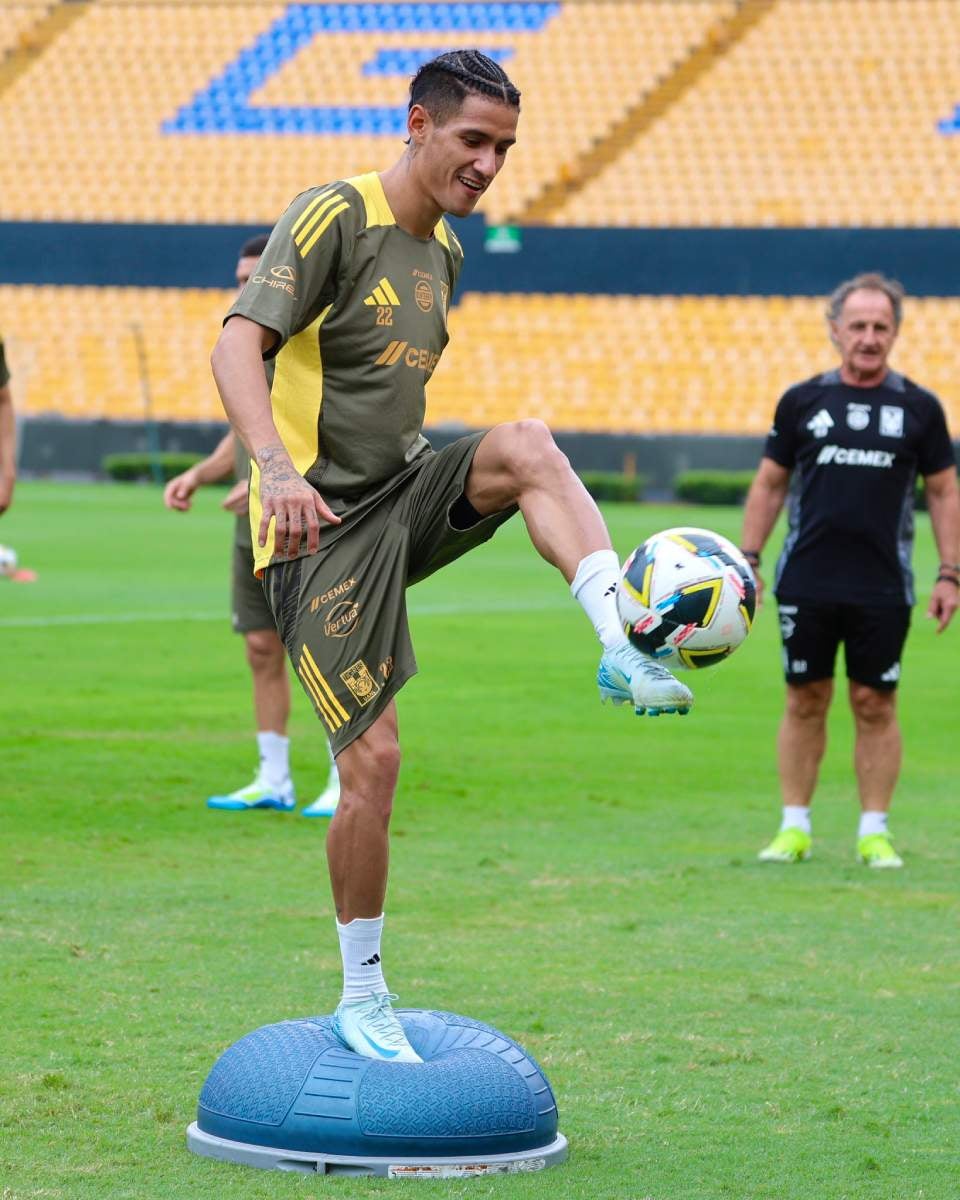 Uriel Antuna was able to meet just a few minutes before the Pumas 