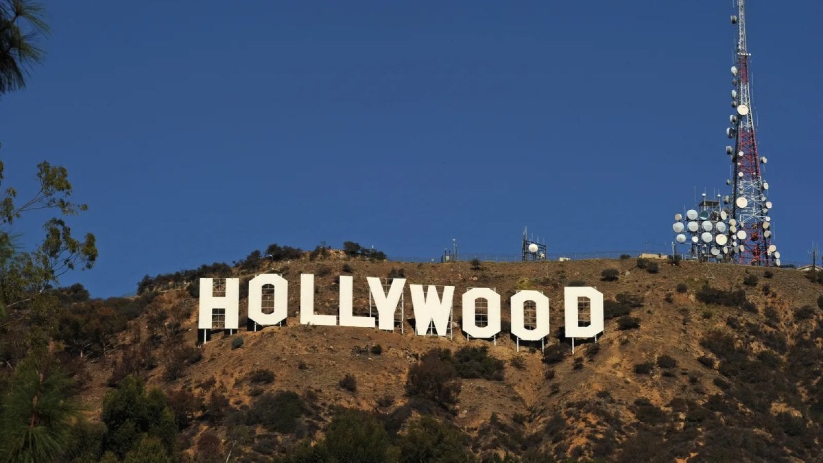 Letras de Hollywood son más pequeñas que las de Tepeji del Río.