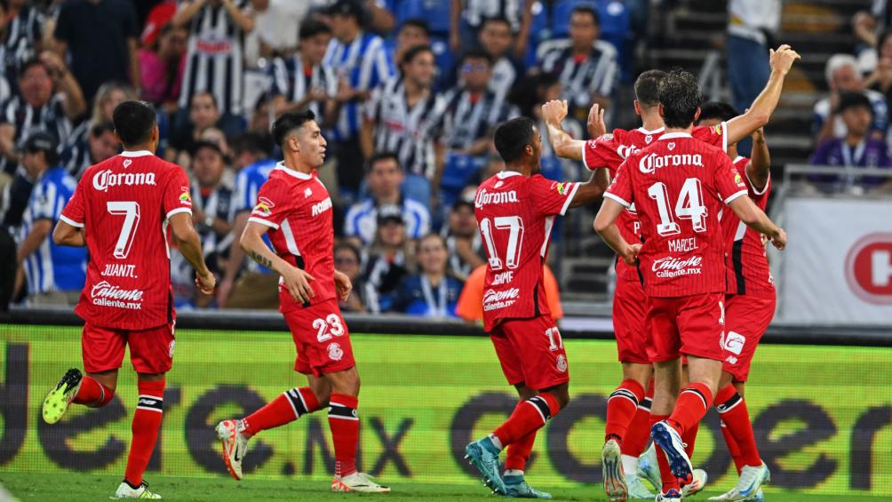 Toluca anotaa el primer gol del partido