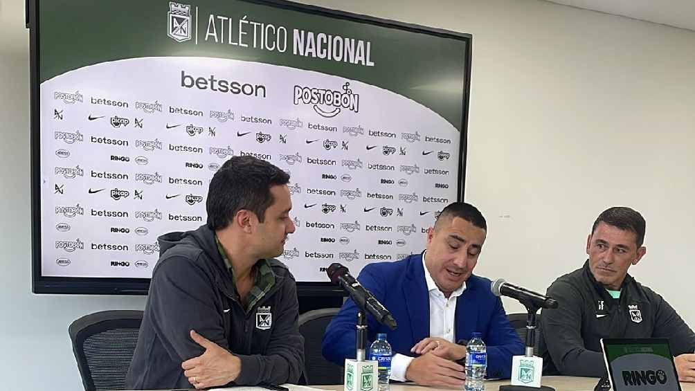 Juárez ya fue presentado con Atlético Nacional 